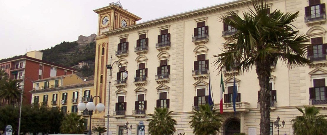 SALERNO: SOSSIO MORMILE E ELVIRA VENOSI FOTOGRAFIA E POESIA IN ESPOSIZIONE NELLE SALE DEL MUSEO PROVINCIALE