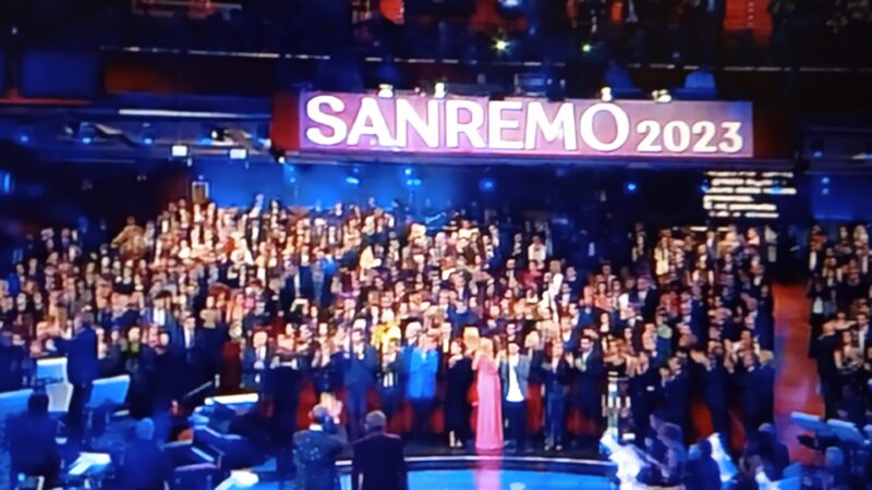 SANREMO: FESTIVAL 2023 E SI CONTINUA A PARLARE DELLA PRESENZA DEL PRESIDENTE MATTARELLA ALLA PRIMA SERATA